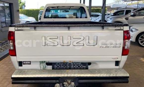 Buy Used Isuzu KB White Car in Mbabane in Manzini Buy Used Isuzu KB White Car in Mbabane in Manzini