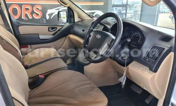 Buy Used Hyundai H1 Silver Car in Manzini in Manzini Buy Used Hyundai H1 Silver Car in Manzini in Manzini