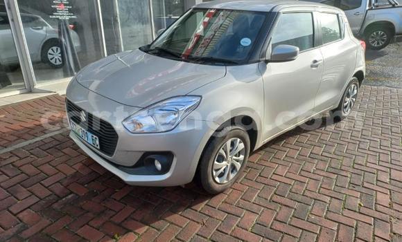Nunua Ilio tumika Suzuki Swift Silver Gari ndani ya Bulembu nchini Hhohho
