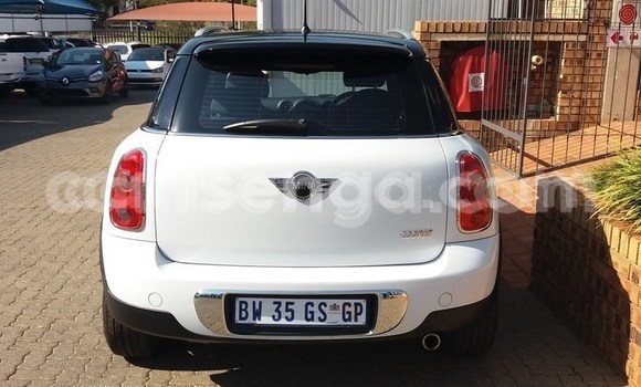 Acheter Occasion Voiture Mini Cooper S clubman Blanc à Ezulwini, Hhohho Acheter Occasion Voiture Mini Cooper S clubman Blanc à Ezulwini, Hhohho