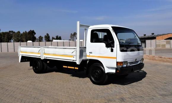 Buy Used Nissan UD White Truck in Manzini in Manzini Buy Used Nissan UD White Truck in Manzini in Manzini
