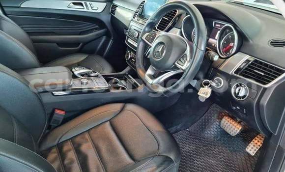 Buy Used Mercedes‒Benz GLE White Car in Mpaka in Lubombo District Buy Used Mercedes‒Benz GLE White Car in Mpaka in Lubombo District