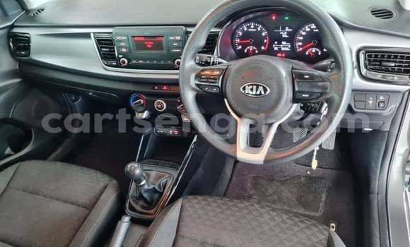 Buy Used Kia Rio Beige Car in Ezulwini in Hhohho Buy Used Kia Rio Beige Car in Ezulwini in Hhohho