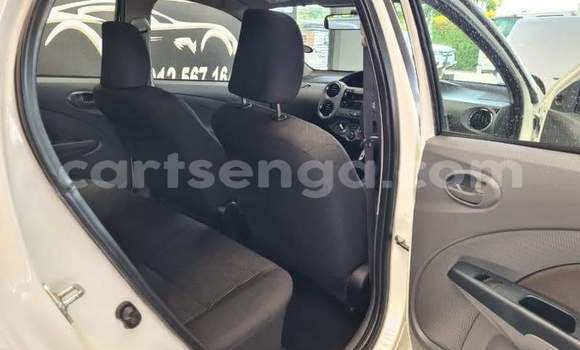 Buy Used Toyota Etios White Car in Hluti in Shiselweni District Buy Used Toyota Etios White Car in Hluti in Shiselweni District