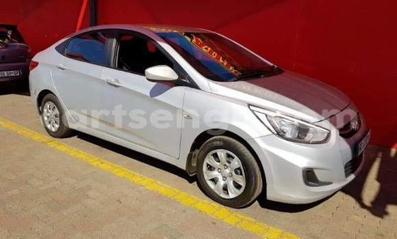 Buy Used Hyundai Accent Silver Car in Hluti in Shiselweni District Buy Used Hyundai Accent Silver Car in Hluti in Shiselweni District