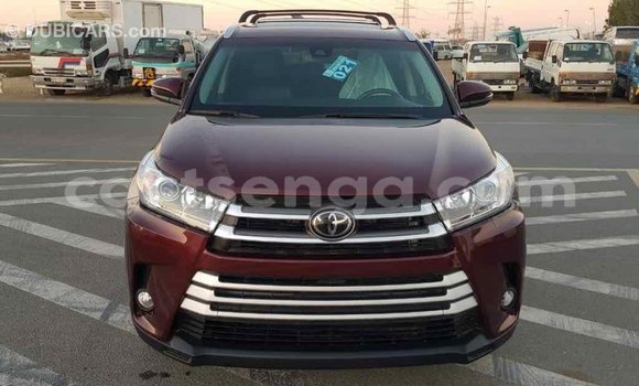 Buy Import Toyota Highlander Other Car in Import - Dubai in Hhohho Buy Import Toyota Highlander Other Car in Import - Dubai in Hhohho