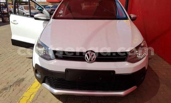 Acheter Occasion Voiture Volkswagen Polo Blanc à Manzini, Manzini Acheter Occasion Voiture Volkswagen Polo Blanc à Manzini, Manzini