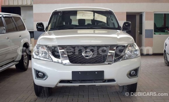 Buy Import Nissan Patrol White Car in Import - Dubai in Hhohho Buy Import Nissan Patrol White Car in Import - Dubai in Hhohho