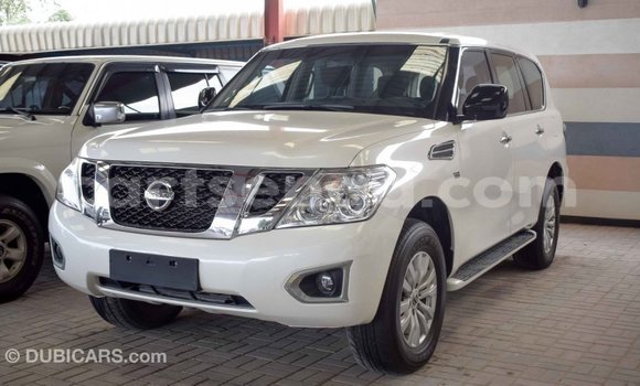Buy Import Nissan Patrol White Car in Import - Dubai in Hhohho Buy Import Nissan Patrol White Car in Import - Dubai in Hhohho