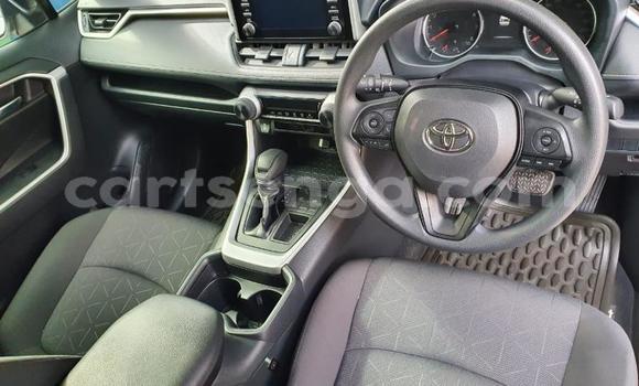 Buy Used Toyota RAV4 White Car in Lavumisa in Shiselweni District Buy Used Toyota RAV4 White Car in Lavumisa in Shiselweni District