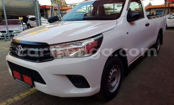 Acheter Occasion Voiture Toyota Hilux Blanc à Manzini, Manzini Acheter Occasion Voiture Toyota Hilux Blanc à Manzini, Manzini