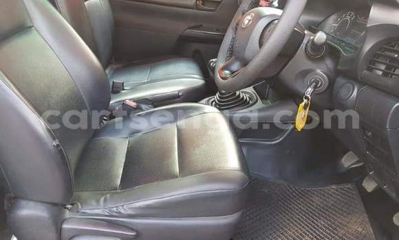 Acheter Occasion Voiture Toyota Hilux Blanc à Manzini, Manzini Acheter Occasion Voiture Toyota Hilux Blanc à Manzini, Manzini