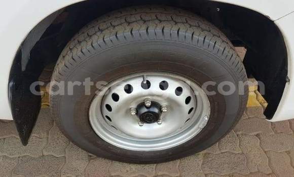 Acheter Occasion Voiture Toyota Hilux Blanc à Manzini, Manzini Acheter Occasion Voiture Toyota Hilux Blanc à Manzini, Manzini