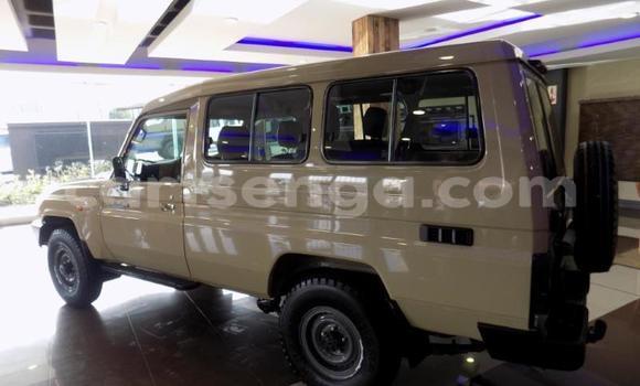 Buy Used Toyota Land Cruiser Other Car in Lobamba in Manzini Buy Used Toyota Land Cruiser Other Car in Lobamba in Manzini