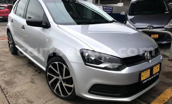 Nunua Ilio tumika Volkswagen Polo Silver Gari ndani ya Bhunya nchini Manzini Nunua Ilio tumika Volkswagen Polo Silver Gari ndani ya Bhunya nchini Manzini