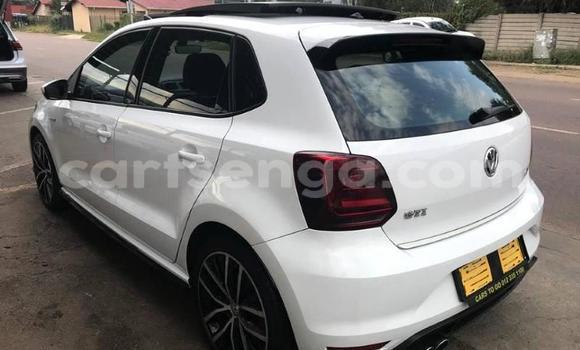 Nunua Ilio tumika Volkswagen Polo GTI White Gari ndani ya Bhunya nchini Manzini Nunua Ilio tumika Volkswagen Polo GTI White Gari ndani ya Bhunya nchini Manzini