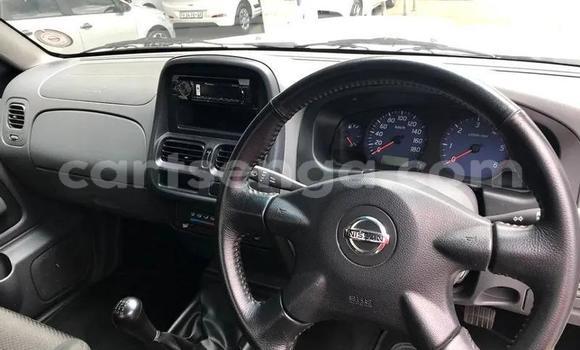 Nunua Ilio tumika Nissan NP 300 White Gari ndani ya Bhunya nchini Manzini Nunua Ilio tumika Nissan NP 300 White Gari ndani ya Bhunya nchini Manzini