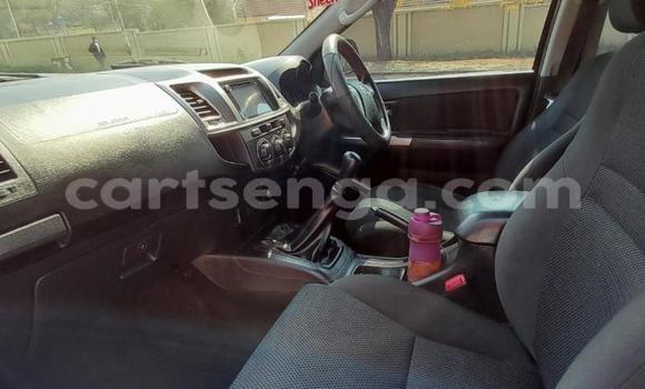 Nunua Ilio tumika Toyota Fortuner Silver Gari ndani ya Bhunya nchini Manzini Nunua Ilio tumika Toyota Fortuner Silver Gari ndani ya Bhunya nchini Manzini