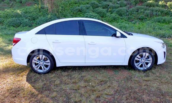 Nunua Ilio tumika Chevrolet Cruze White Gari ndani ya Mbabane nchini Manzini Nunua Ilio tumika Chevrolet Cruze White Gari ndani ya Mbabane nchini Manzini
