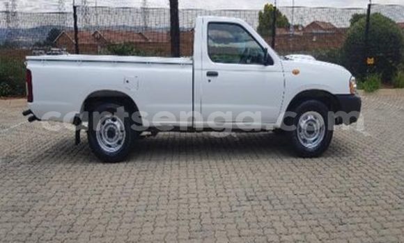 Acheter Occasion Voiture Nissan NP 300 Blanc à Big Bend, Lubombo District Acheter Occasion Voiture Nissan NP 300 Blanc à Big Bend, Lubombo District