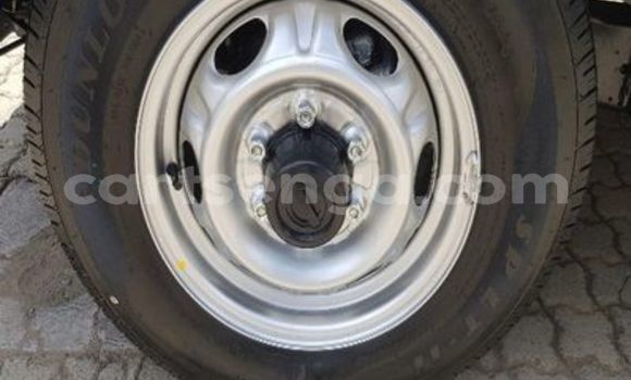 Acheter Occasion Voiture Nissan NP 300 Blanc à Big Bend, Lubombo District Acheter Occasion Voiture Nissan NP 300 Blanc à Big Bend, Lubombo District