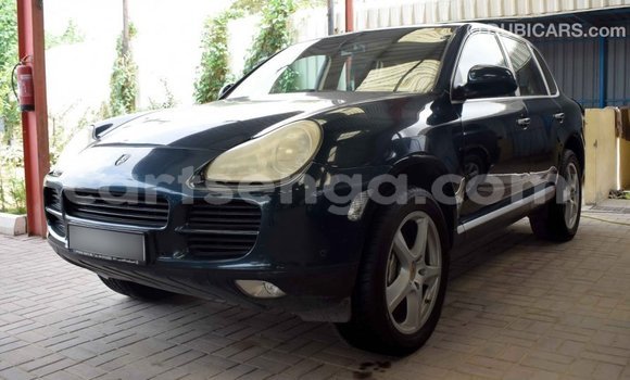 Buy Import Porsche Cayenne Green Car in Import - Dubai in Hhohho Buy Import Porsche Cayenne Green Car in Import - Dubai in Hhohho