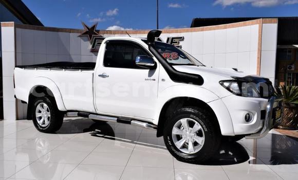 Acheter Occasion Voiture Toyota Hilux Blanc à Big Bend, Lubombo District Acheter Occasion Voiture Toyota Hilux Blanc à Big Bend, Lubombo District