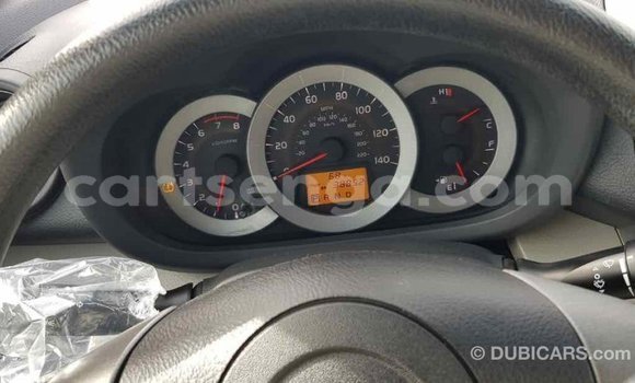 Buy Import Toyota 4Runner Green Car in Import - Dubai in Hhohho Buy Import Toyota 4Runner Green Car in Import - Dubai in Hhohho