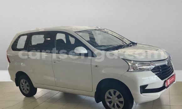 Buy Used Toyota Avanza White Car in Ezulwini in Hhohho Buy Used Toyota Avanza White Car in Ezulwini in Hhohho