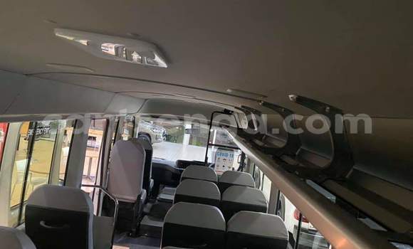 Acheter Occasion Voiture Toyota Coaster Blanc à Ezulwini, Hhohho Acheter Occasion Voiture Toyota Coaster Blanc à Ezulwini, Hhohho