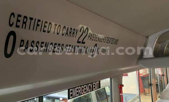 Acheter Occasion Voiture Toyota Coaster Blanc à Ezulwini, Hhohho Acheter Occasion Voiture Toyota Coaster Blanc à Ezulwini, Hhohho