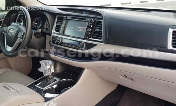 Buy Import Toyota Highlander Black Car in Import - Dubai in Hhohho Buy Import Toyota Highlander Black Car in Import - Dubai in Hhohho