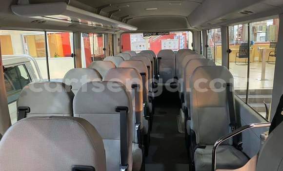 Acheter Occasion Voiture Toyota Coaster Blanc à Ezulwini, Hhohho Acheter Occasion Voiture Toyota Coaster Blanc à Ezulwini, Hhohho