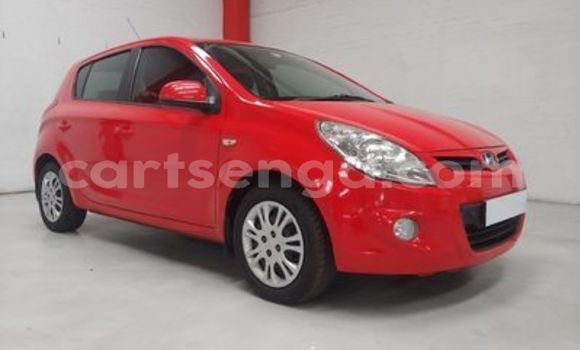 Buy Used Hyundai i20 Red Car in Ezulwini in Hhohho Buy Used Hyundai i20 Red Car in Ezulwini in Hhohho