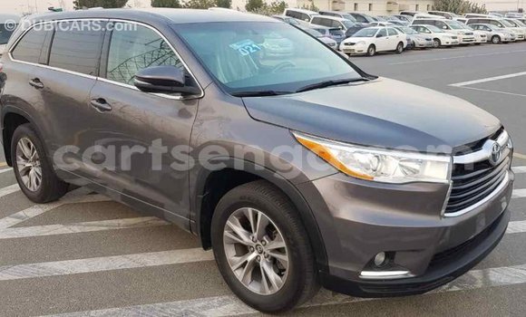 Buy Import Toyota Highlander Other Car in Import - Dubai in Hhohho Buy Import Toyota Highlander Other Car in Import - Dubai in Hhohho