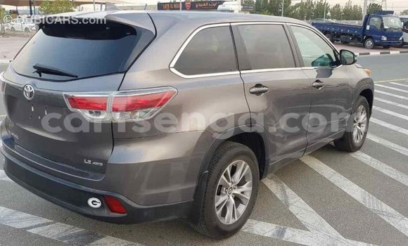 Buy Import Toyota Highlander Other Car in Import - Dubai in Hhohho Buy Import Toyota Highlander Other Car in Import - Dubai in Hhohho