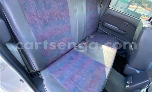 Nunua Ilio tumika Toyota Hilux White Gari ndani ya Big Bend nchini Lubombo Nunua Ilio tumika Toyota Hilux White Gari ndani ya Big Bend nchini Lubombo