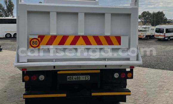 Buy Used Nissan UD White Truck in Mbabane in Manzini Buy Used Nissan UD White Truck in Mbabane in Manzini