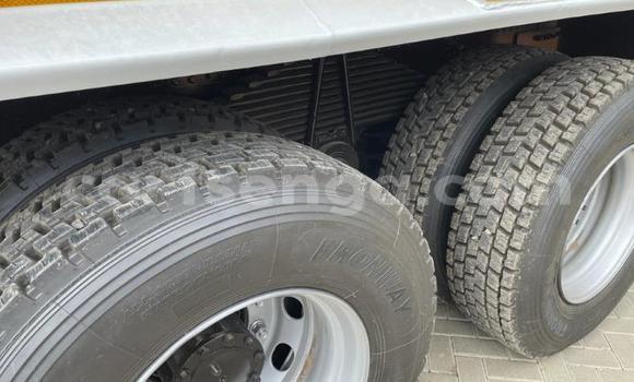 Buy Used Nissan UD White Truck in Mbabane in Manzini Buy Used Nissan UD White Truck in Mbabane in Manzini