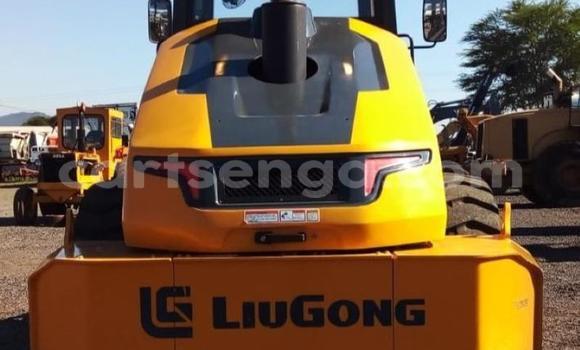 Acheter Occasion Utilitaire Caterpillar 120 Autre à Mbabane, Manzini Acheter Occasion Utilitaire Caterpillar 120 Autre à Mbabane, Manzini