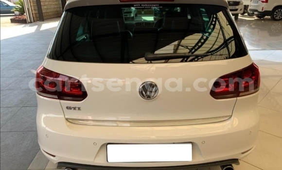 Nunua Ilio tumika Volkswagen Golf GTI White Gari ndani ya Hlatikulu nchini Wilaya ya Shiselweni Nunua Ilio tumika Volkswagen Golf GTI White Gari ndani ya Hlatikulu nchini Wilaya ya Shiselweni