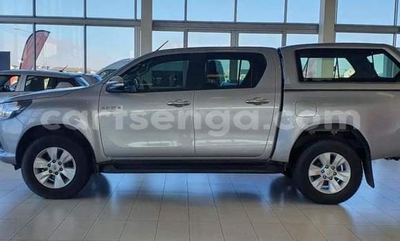 Nunua Ilio tumika Toyota Hilux Silver Gari ndani ya Ezulwini nchini Hhohho Nunua Ilio tumika Toyota Hilux Silver Gari ndani ya Ezulwini nchini Hhohho
