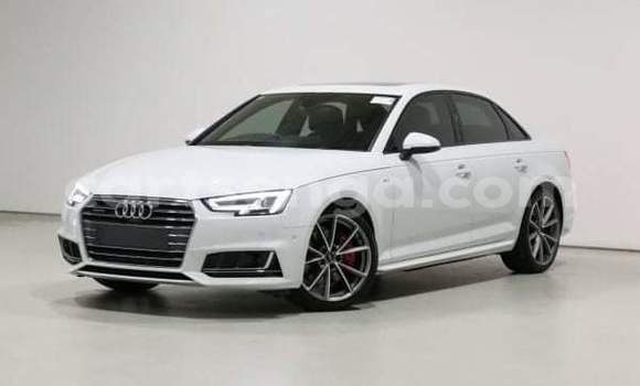 Acheter Occasion Voiture Audi A4 Blanc à Ezulwini, Hhohho Acheter Occasion Voiture Audi A4 Blanc à Ezulwini, Hhohho