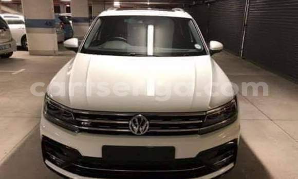 Acheter Occasion Voiture Volkswagen Tiguan Blanc à Ezulwini, Hhohho
