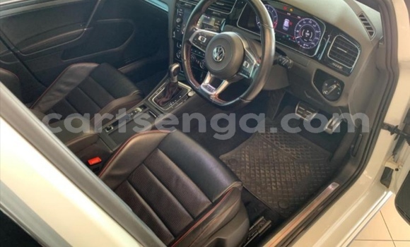 Nunua Ilio tumika Volkswagen Golf GTI White Gari ndani ya Manzini nchini Manzini Nunua Ilio tumika Volkswagen Golf GTI White Gari ndani ya Manzini nchini Manzini
