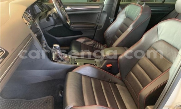 Nunua Ilio tumika Volkswagen Golf GTI White Gari ndani ya Manzini nchini Manzini Nunua Ilio tumika Volkswagen Golf GTI White Gari ndani ya Manzini nchini Manzini