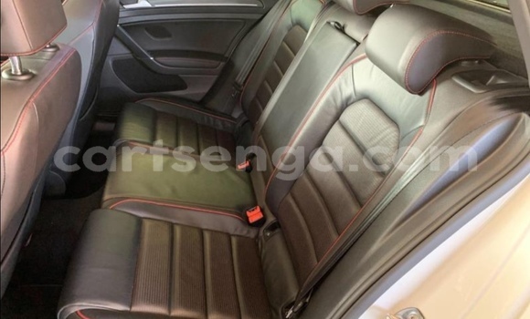 Nunua Ilio tumika Volkswagen Golf GTI White Gari ndani ya Manzini nchini Manzini Nunua Ilio tumika Volkswagen Golf GTI White Gari ndani ya Manzini nchini Manzini