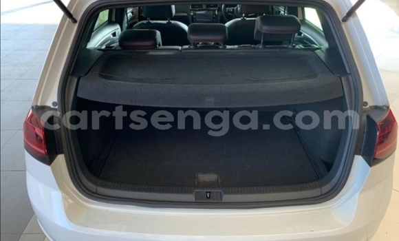 Nunua Ilio tumika Volkswagen Golf GTI White Gari ndani ya Manzini nchini Manzini Nunua Ilio tumika Volkswagen Golf GTI White Gari ndani ya Manzini nchini Manzini