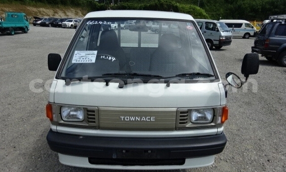 Acheter Occasion Voiture Toyota Town Ace Blanc à Big Bend, Lubombo District Acheter Occasion Voiture Toyota Town Ace Blanc à Big Bend, Lubombo District