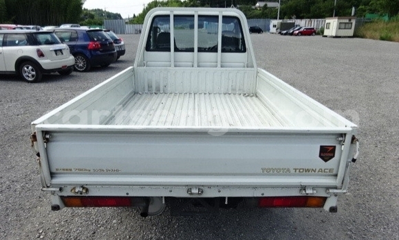 Acheter Occasion Voiture Toyota Town Ace Blanc à Big Bend, Lubombo District Acheter Occasion Voiture Toyota Town Ace Blanc à Big Bend, Lubombo District